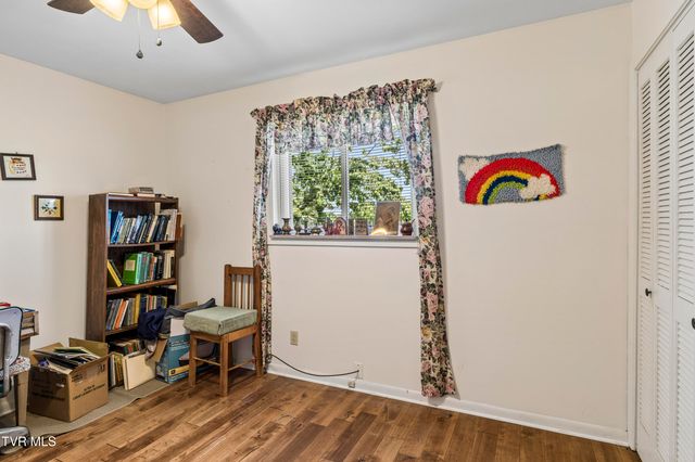 1655 Mary Lamons Road, Afton, TN 37616