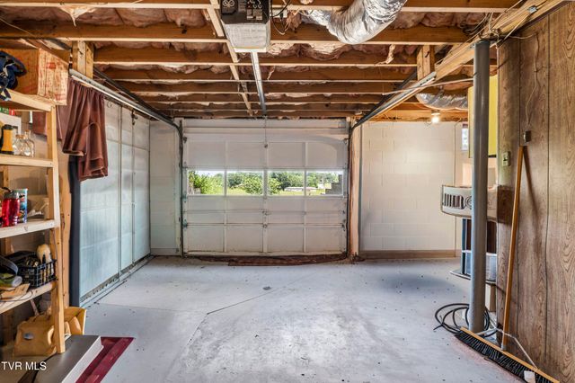 1655 Mary Lamons Road, Afton, TN 37616