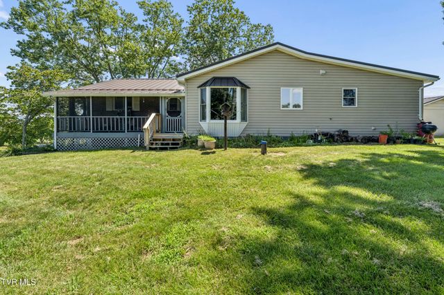 1655 Mary Lamons Road, Afton, TN 37616