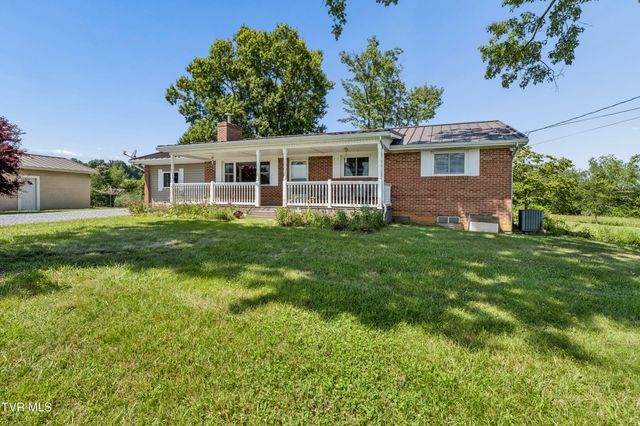 1655 Mary Lamons Road, Afton, TN 37616