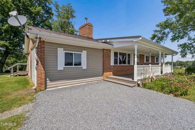 1655 Mary Lamons Road, Afton, TN 37616