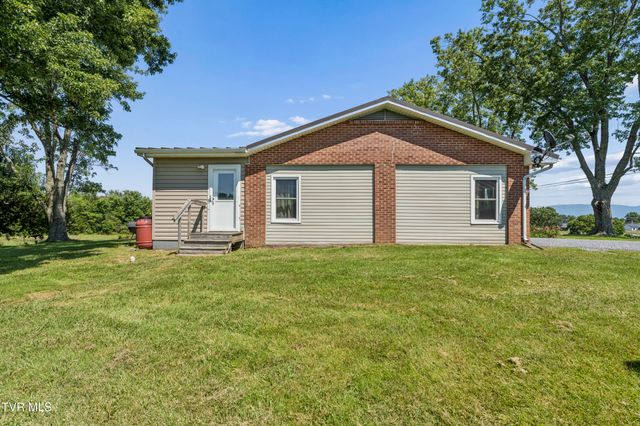1655 Mary Lamons Road, Afton, TN 37616