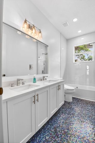 9232 Nugent Trail, West Palm Beach, FL 33411