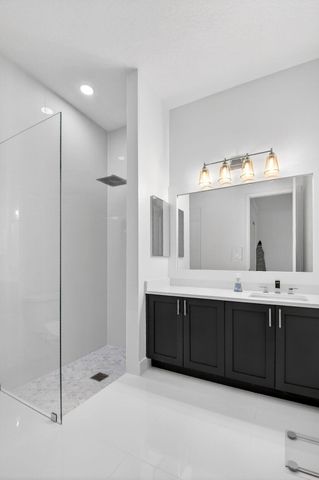 9232 Nugent Trail, West Palm Beach, FL 33411