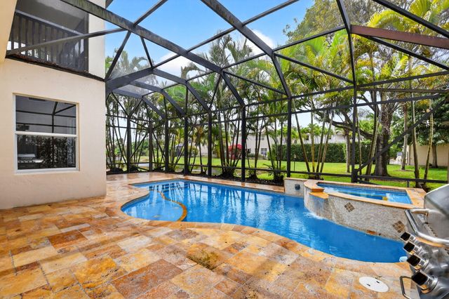 9232 Nugent Trail, West Palm Beach, FL 33411