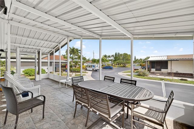 170 Oceans BLVD 170, Naples, FL 34104