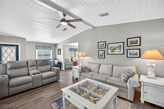 170 Oceans BLVD 170, Naples, FL 34104