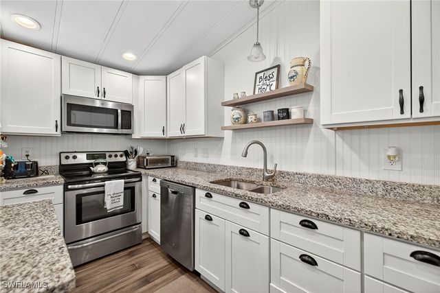 170 Oceans BLVD 170, Naples, FL 34104