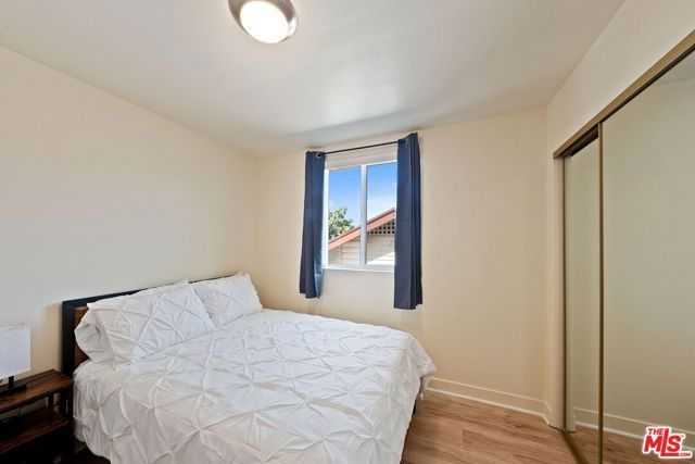 5912 S Flower Street, Los Angeles, CA 90003