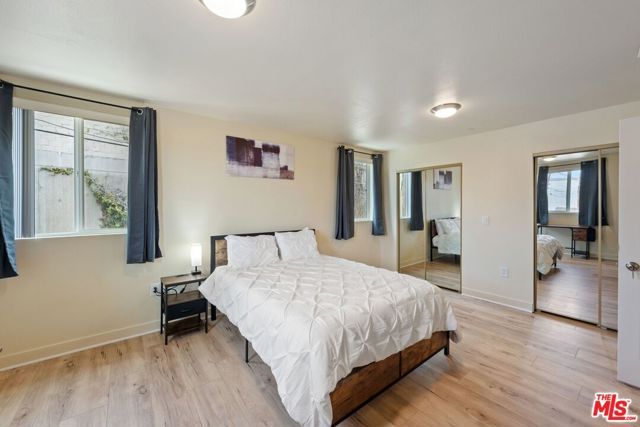 5912 S Flower Street, Los Angeles, CA 90003