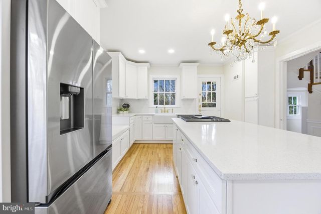 411 GITTINGS AVE, Baltimore, MD 21212