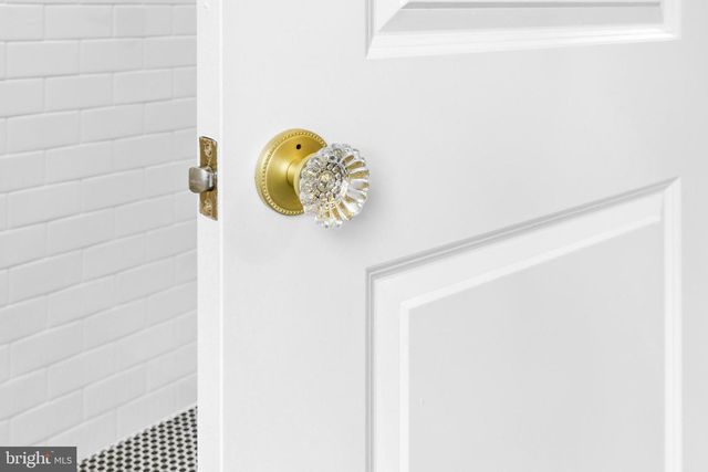 411 GITTINGS AVE, Baltimore, MD 21212