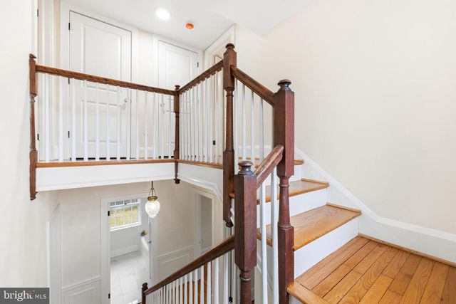 411 GITTINGS AVE, Baltimore, MD 21212