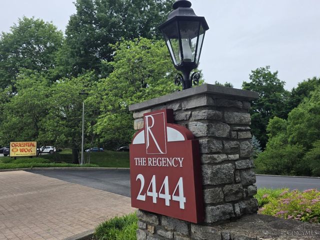 2444 Madison Road, Cincinnati, OH 45208