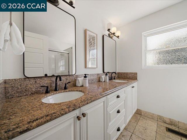 3002 Deerpark Dr, Walnut Creek, CA 94598