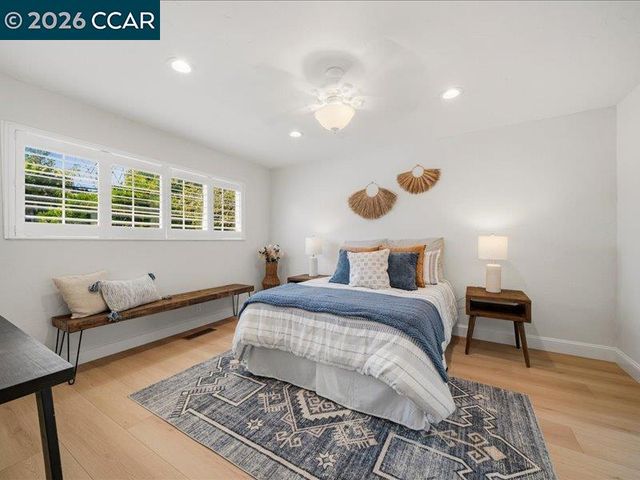 3002 Deerpark Dr, Walnut Creek, CA 94598