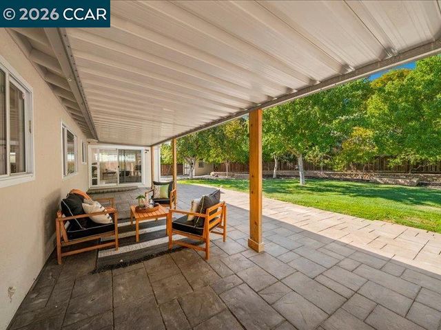 3002 Deerpark Dr, Walnut Creek, CA 94598
