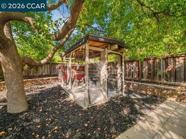 3002 Deerpark Dr, Walnut Creek, CA 94598