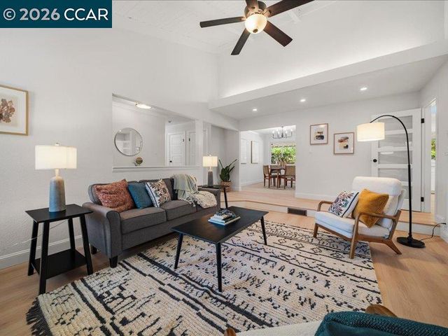 3002 Deerpark Dr, Walnut Creek, CA 94598