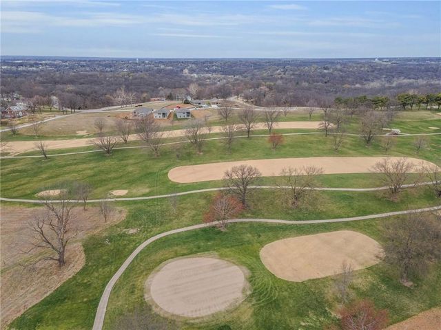 1111 Old Time Drive, Excelsior Springs, MO 64024