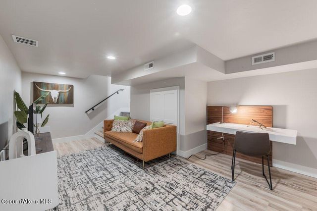 623 W Empire AVE, Coeur D'alene, ID 83814