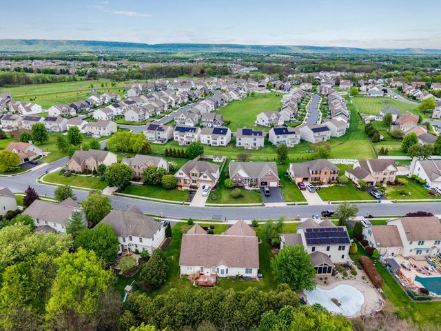 29 STONE RUN DRIVE, Mechanicsburg, PA 17050