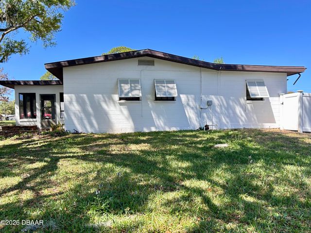 1243 Midway Boulevard, Daytona Beach, FL 32114