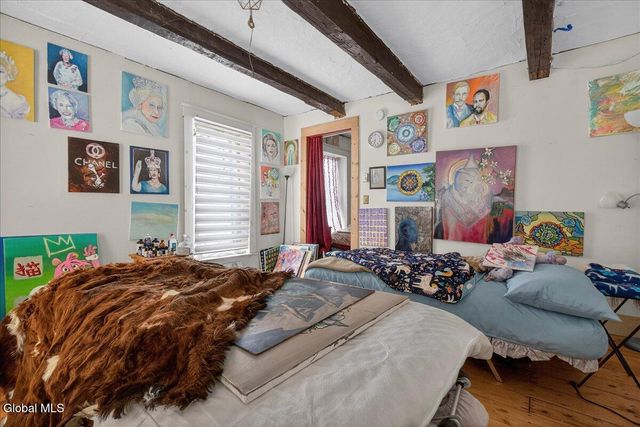 32 Front Street, Waterford, NY 12188