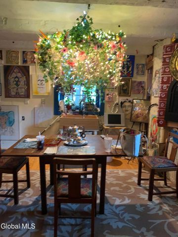 32 Front Street, Waterford, NY 12188