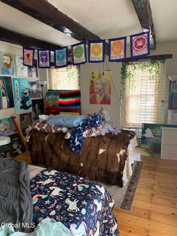 32 Front Street, Waterford, NY 12188