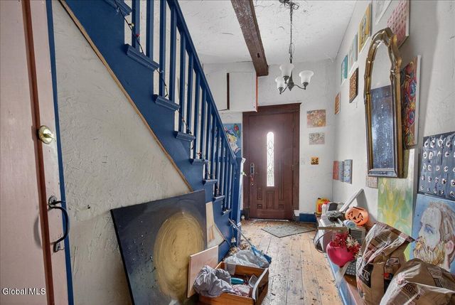 32 Front Street, Waterford, NY 12188