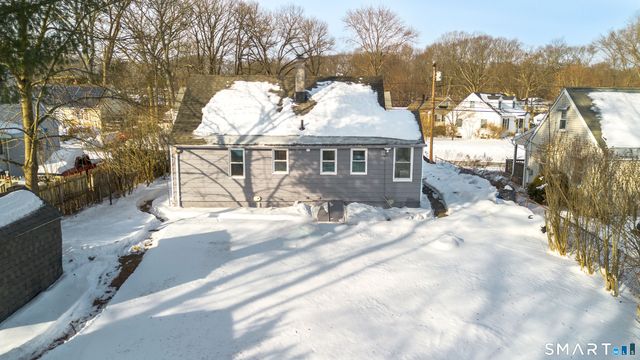 167 North Hoadley Street, Naugatuck, CT 06770