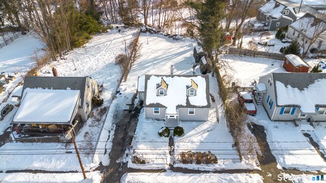 167 North Hoadley Street, Naugatuck, CT 06770