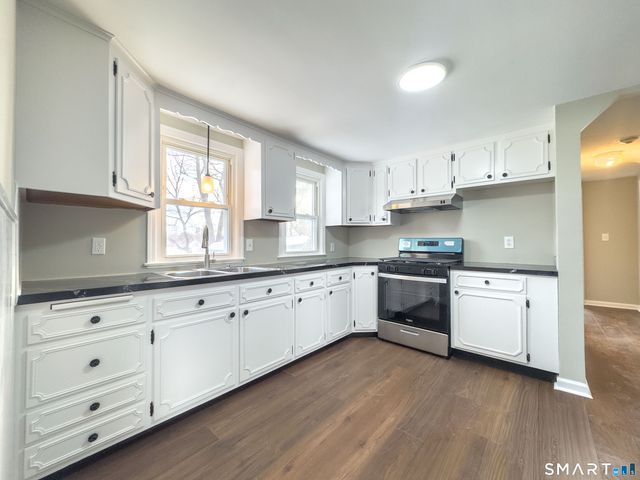 167 North Hoadley Street, Naugatuck, CT 06770