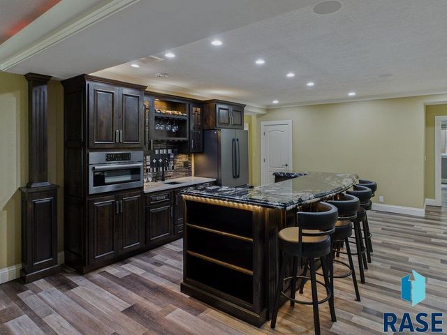 3001 S St Francis Ln, Sioux Falls, SD 57103