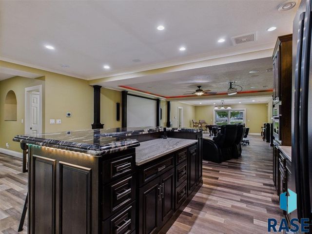 3001 S St Francis Ln, Sioux Falls, SD 57103