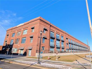 401 SHORELINE Drive W 234, Sandusky, OH 44870