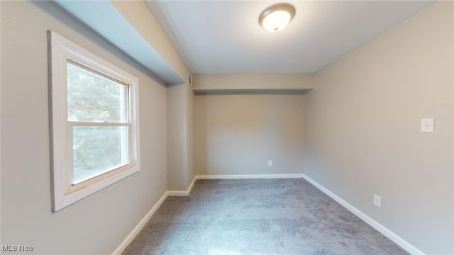 3201 Saratoga Avenue, Cleveland, OH 44109