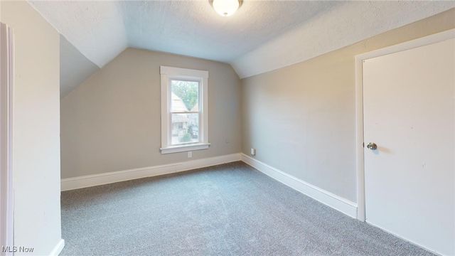 3201 Saratoga Avenue, Cleveland, OH 44109