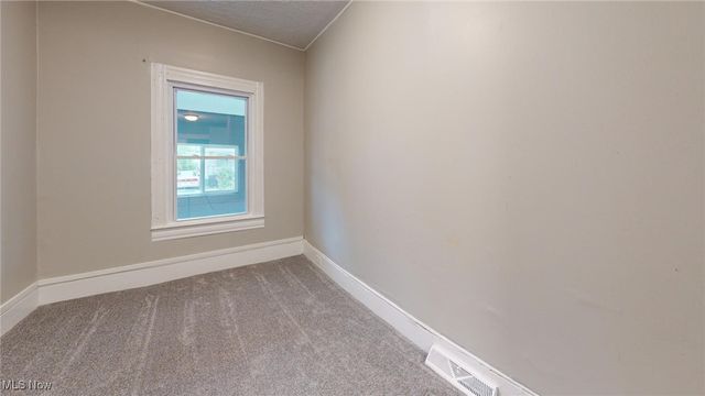 3201 Saratoga Avenue, Cleveland, OH 44109