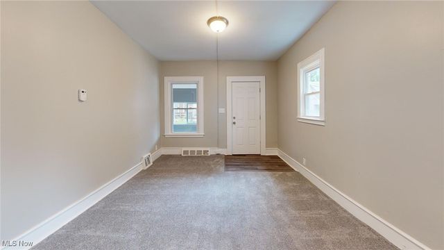 3201 Saratoga Avenue, Cleveland, OH 44109