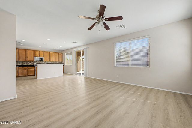 955 E Euclid Avenue, Gilbert, AZ 85297