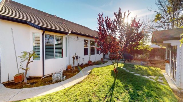 4153 Serena Avenue, Clovis, CA 93619