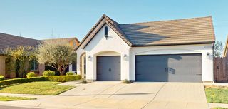 4153 Serena Avenue, Clovis, CA 93619