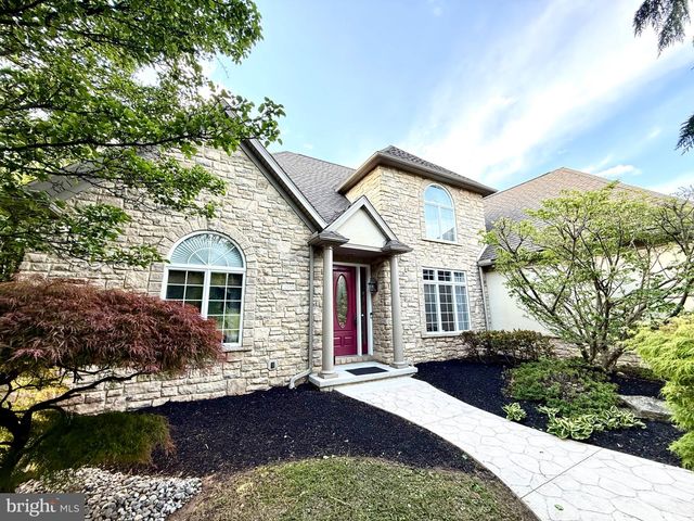 6 SHEA DR, Mohnton, PA 19540