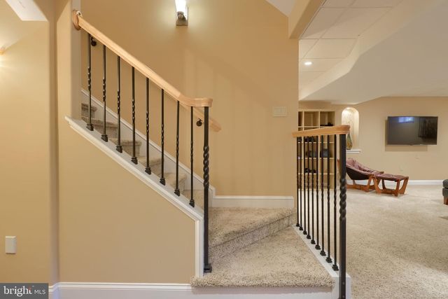 6 SHEA DR, Mohnton, PA 19540