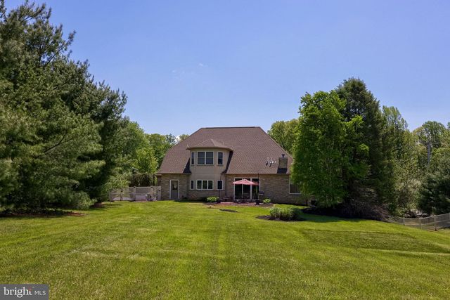 6 SHEA DR, Mohnton, PA 19540