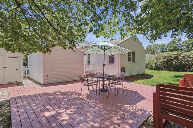 15 Ware Road, Norfolk, MA 02056