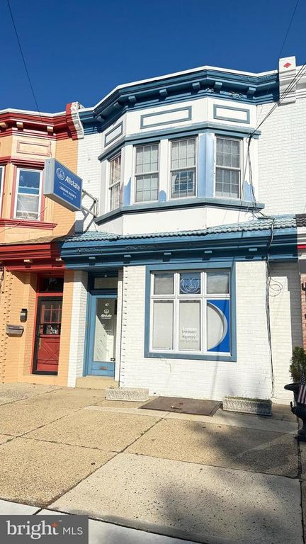 47 E KINGS HWY, Audubon, NJ 08106