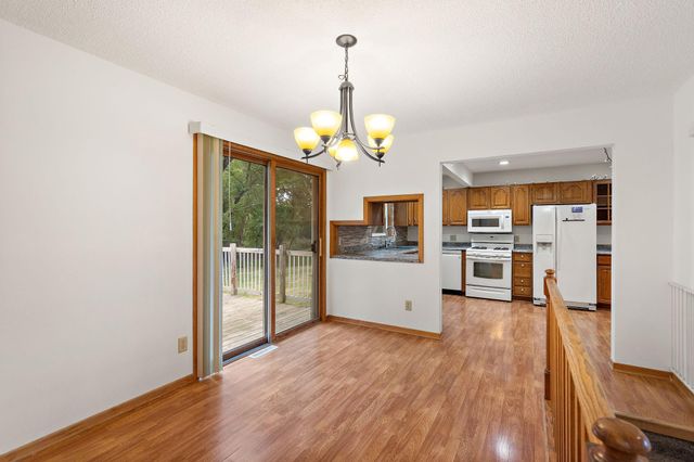 11310 12th Avenue N, Plymouth, MN 55441